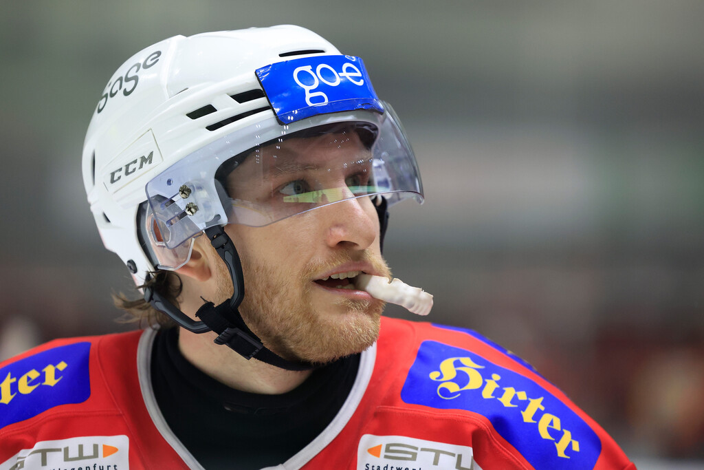 Capitals rücken Pioneers auf die Pelle