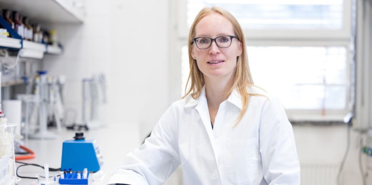 Elke Doberentz leitet das Gerichtsmedizinische Institut seit Juli 2023.