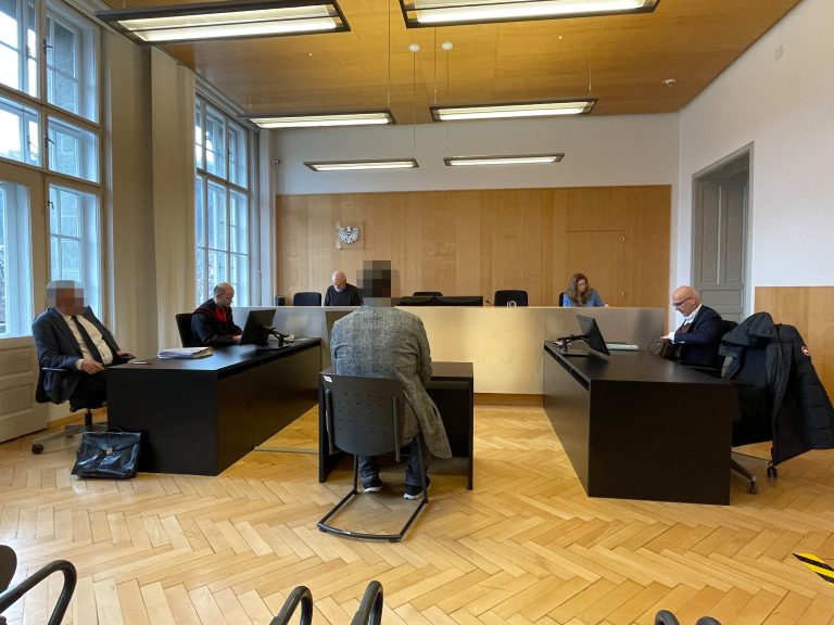 Der Angeklagte zeigte sich bei der Verhandlung am Landesgericht Feldkirch reumütig. <span class="copyright">vn/mmh </span>