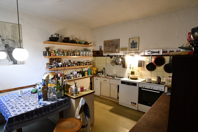 Haus mit Künstler-Atelier vor der Zwangsversteigerung