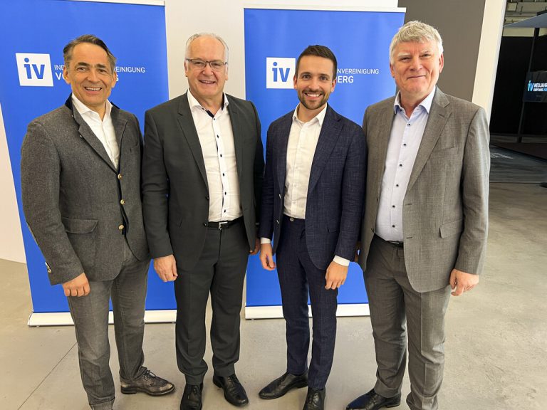 Hubert Rhomberg, Präsident Elmar Hartmann, GF Christian Zoll und Hausherr Vorstandsvorsitzender Alfred Felder (v.l.) gaben sich die Ehre. FRANC