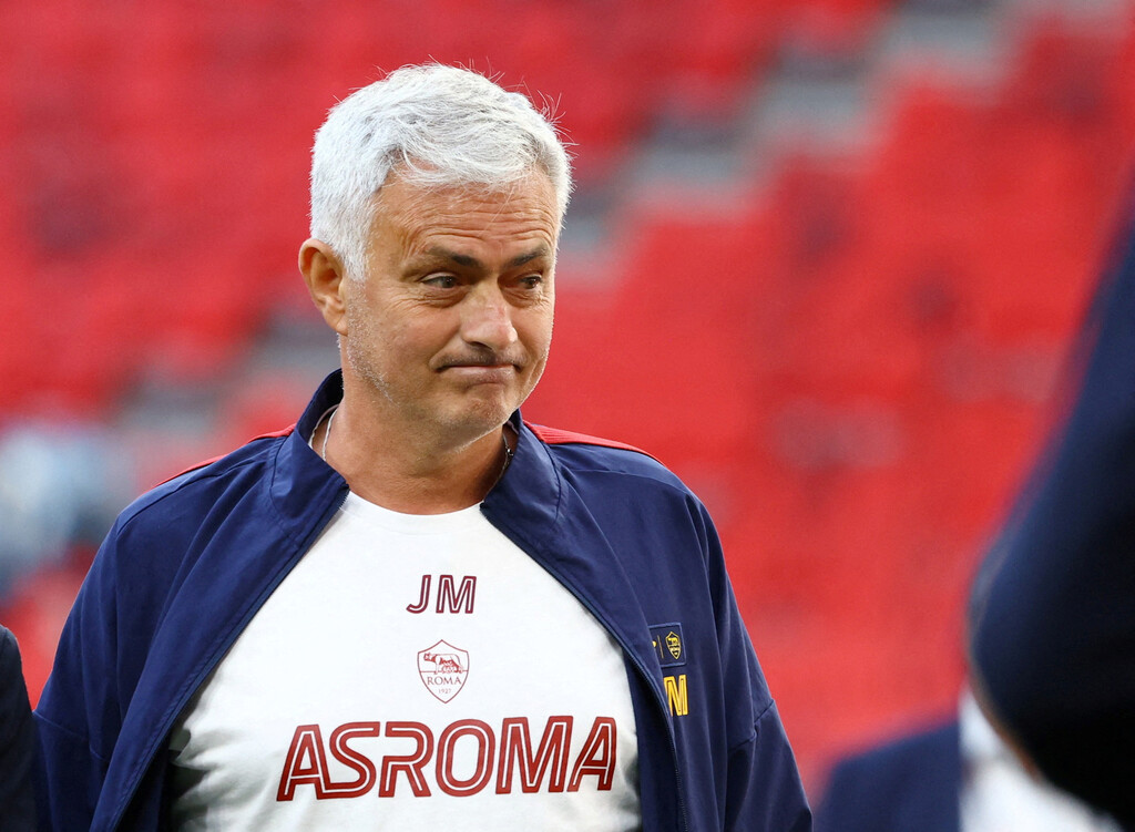 De Rossi löst  Mourinho in Rom ab