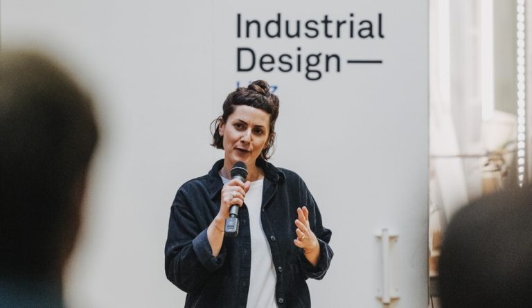 Kulturmanagerin Katharina Kleiter studierte Theater-, Film- u. Medienwissenschaft. FA