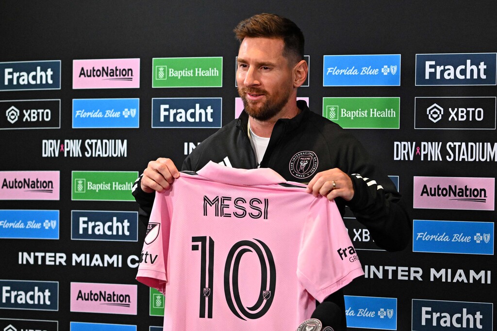 Messi und Bonmati die Besten 2023