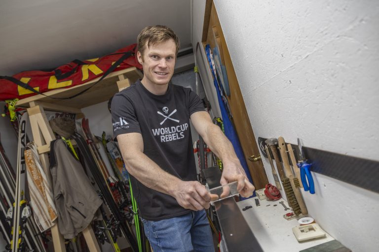 Sein Renngerät präpariert der Leader des Klimmer Wohnbau-Teams natürlich selbst. Er weiß, worauf es ankommt. 