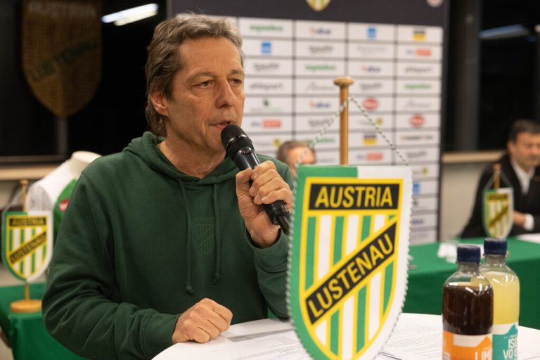 Vorstandssprecher Bernd Bösch