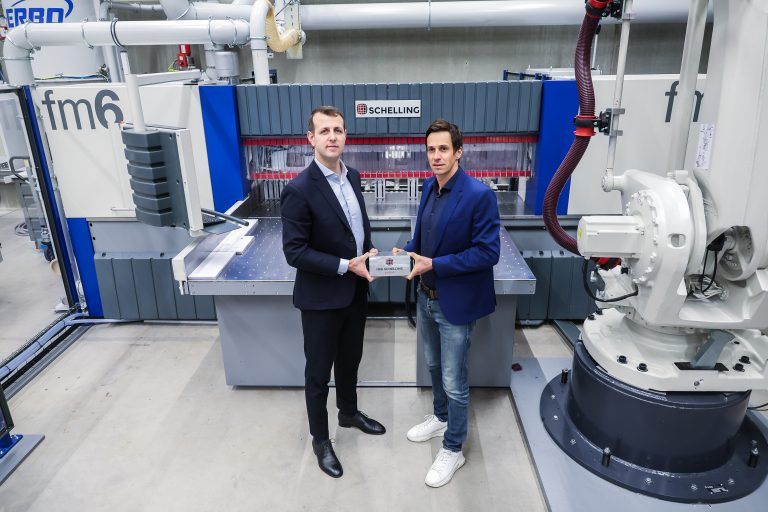 Maximillian Lehner (l.) und Christoph Geiger führen das in seiner Nische führende Unternehmen in die Zukunft.<span class="copyright"> VN/Steurer</span>