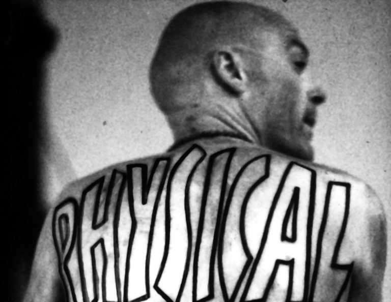 Nach dem Ableben von FLATZ wird jedes seiner Tattoos ausgeschnitten, präpariert und hinter Glas präsentiert.<span class="copyright"> flatz foundation</span>