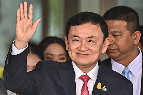 Thailands Ex-Regierungschef kommt aus dem Gefängnis
