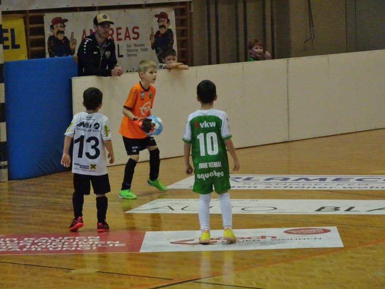 Die jungen  Kicker boten tollen Fußball.