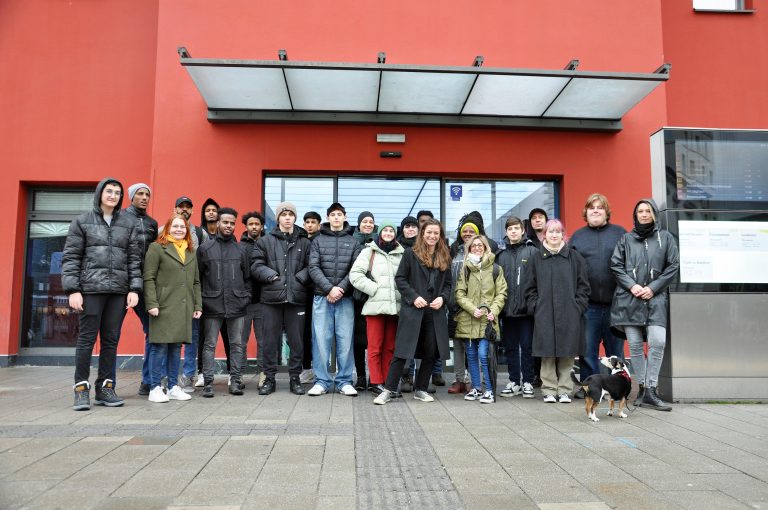 Die Jugendlichen sind in die Planung und Umsetzung des Projektes involviert. <span class="copyright">lcf</span>