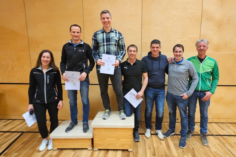 Altersklasse II mit Vereinsmeister Mathias Kofler.