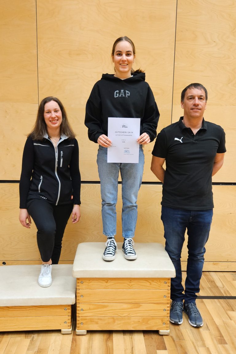 Damen I mit Vereinsmeisterin Cathrin Peter.