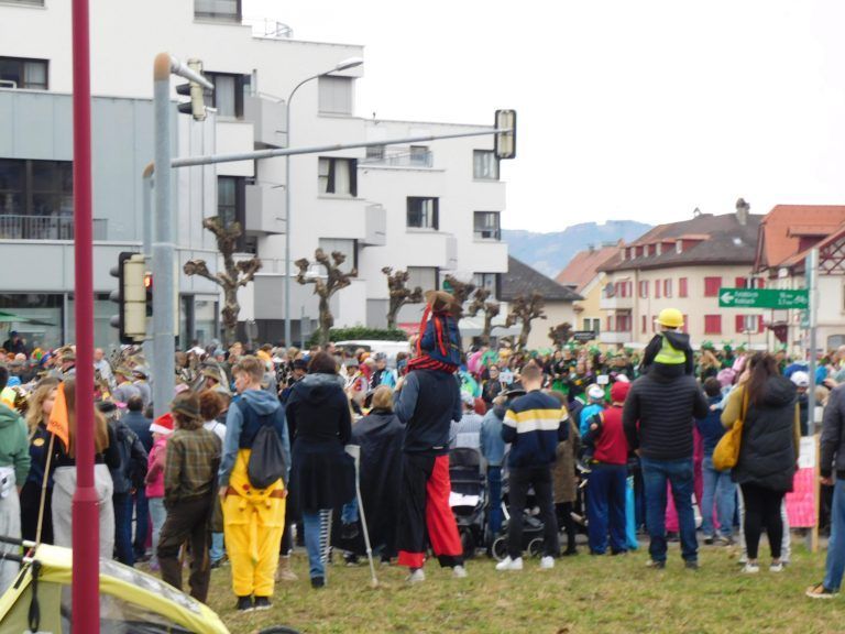 Nach vier Jahren Pause ließen es sich die Götzner nicht entgehen, den Fasching wieder groß zu feiern.