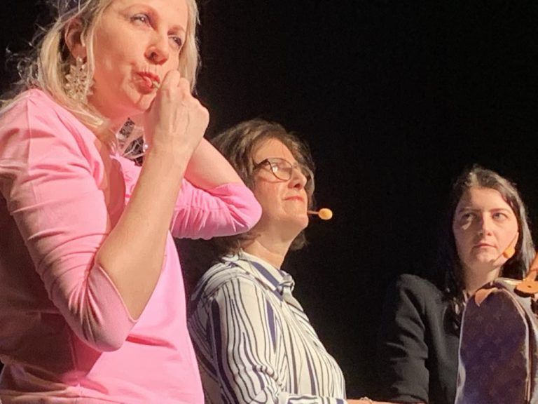 Isolde Gögele, Susanne Entner und Alexandra Lins nahmen kein Blatt vor den Mund.