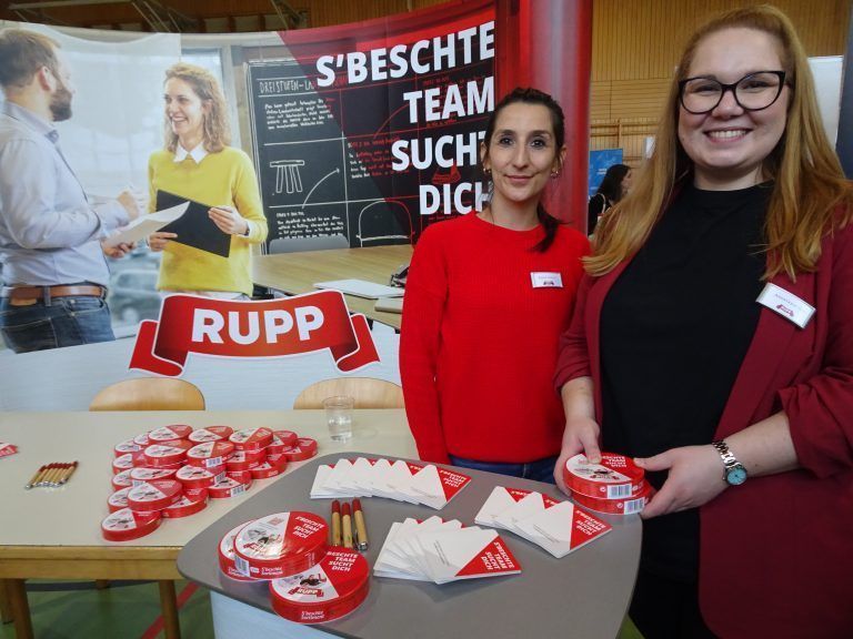 Seher Kartal und Anastasia Ivic von der Firma Rupp waren zum ersten Mal vertreten und begeistert von der Jobmesse. 