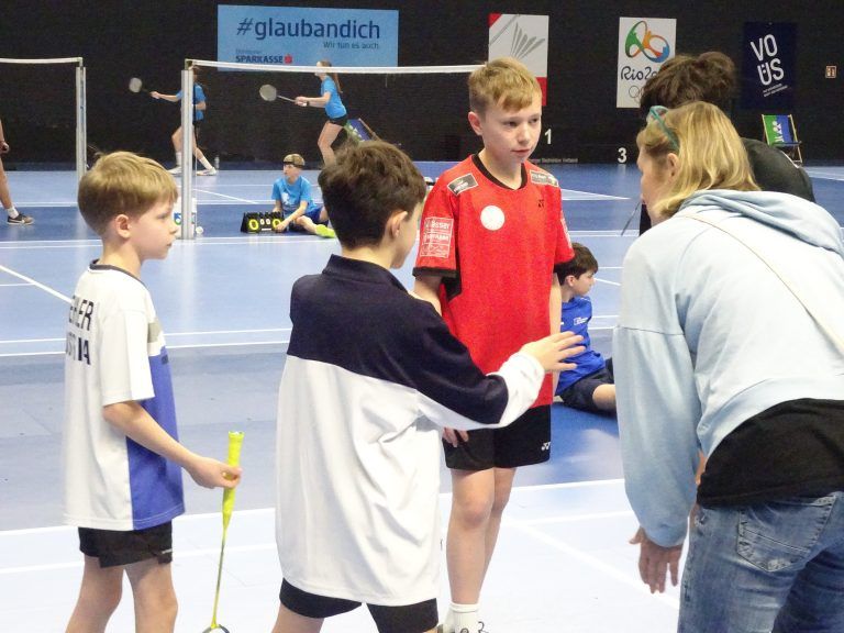 Vorarlberger Schulolympics ließen Federn fliegen - Badminton-Schulolympics 2024