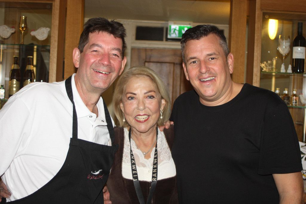 Rankweiler Hof Chef Roland Vith und Schlagerstar Marc Pircher musizierten gemeinsam