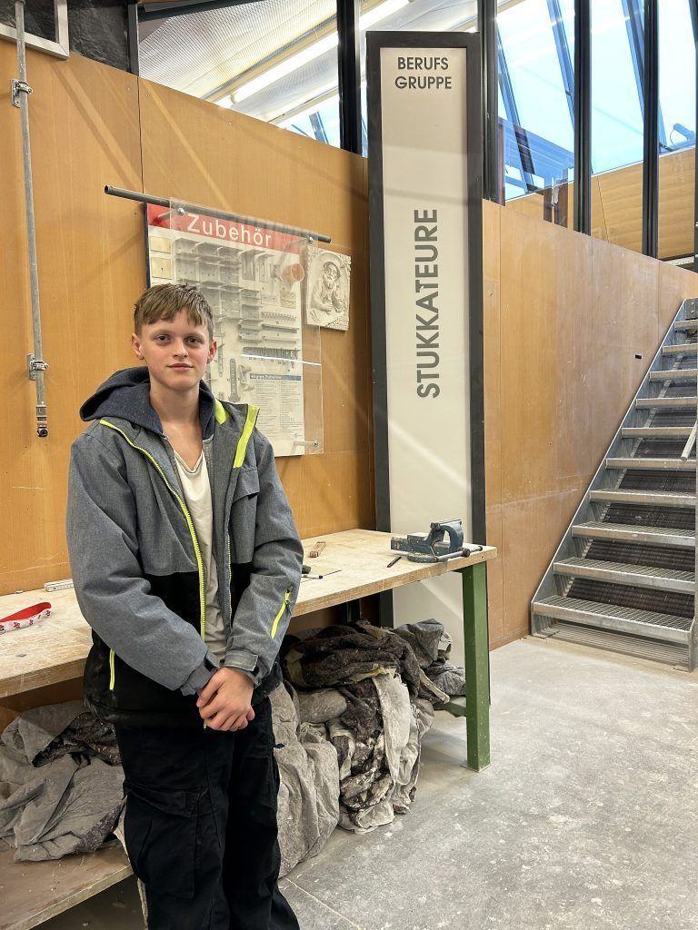 14 verschiedene Lehrberufe werden an der Landesberufsschule Dornbirn 1 ausgebildet, darunter auch der des Stukkateurs. - Schulpartnerschaft PTS & LBS Dornbirn