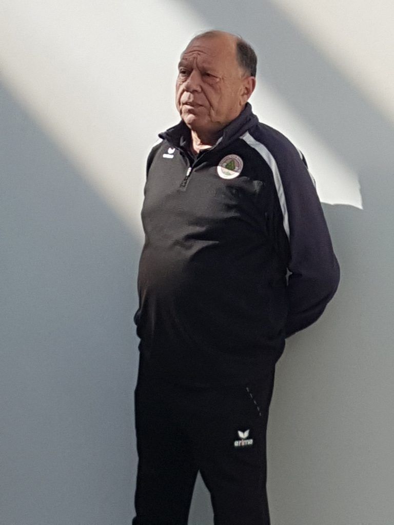 Kaum einer kennt den Vorarlberger Fußball so gut wie Trainer-Routinier Günther Kerber. <span class="copyright">VN</span>