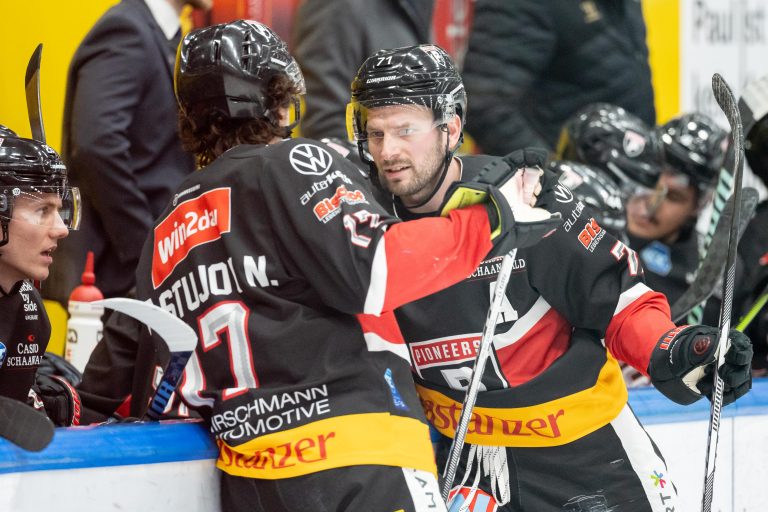KEVIN MACIERZYNSKI Pioneers Vorarlberg – Asiago Hockey