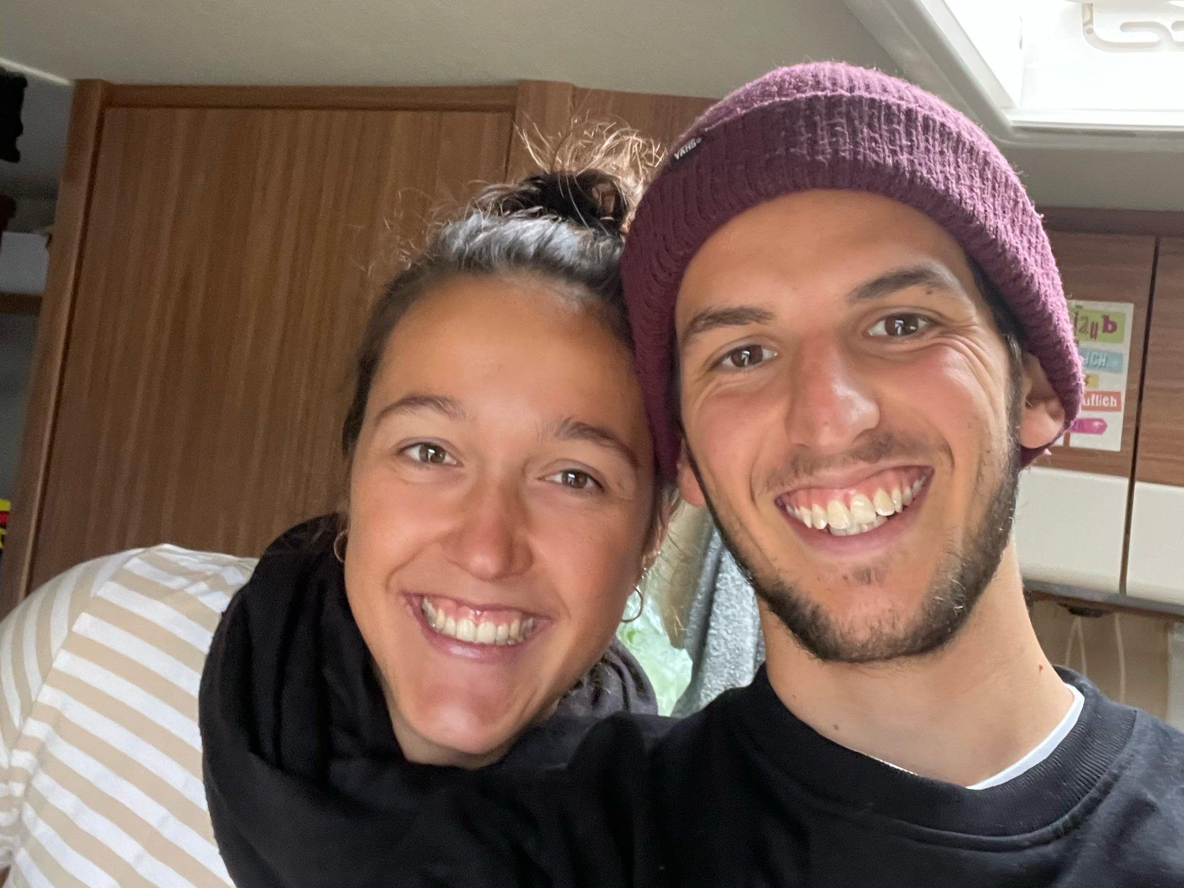 Flavia und David fahren mit dem Fahrrad von Vorarlberg nach Singapur