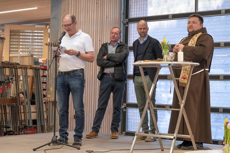 Unter den Festrednern waren Landesrat Marco Tittler und Bürgermeister Walter Beer.