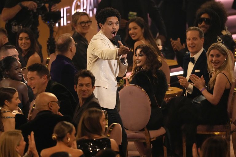 Trevor Noah unterhielt das Publikum mit viel Schmäh.<span class="copyright"> afp</span>