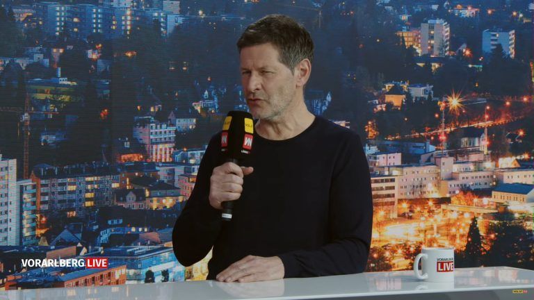 Anlässlich seiner Amtsübernahme bei SW Bregenz im Jänner 2023 war Andreas Heraf im Vorarlberg-Live-Studio. <span class="copyright">Adam</span>
