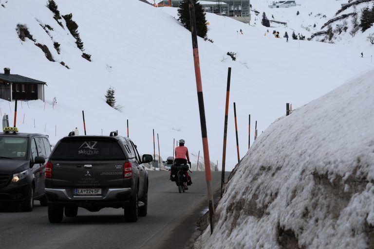 Der Auftakt in Vorarlberg und Tirol war nicht zuletzt durch die Passüberquerungen geprägt.<span class="copyright"> plusminusrundherum</span>