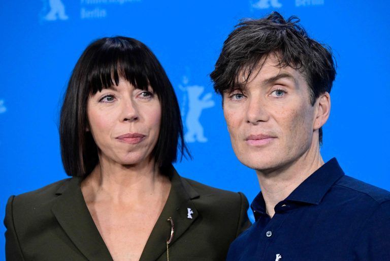 Eileen Walsh (l.) und Cillian Murphy präsentieren ihren Film „Small Things Like These". <span class="copyright">John MACDOUGALL / AFP</span>