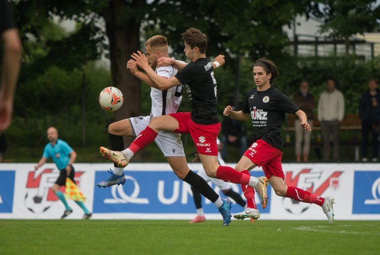 Im Juni 2022 spielten die Juniors im VFV-Cupfinale, nun schicken sie sich an, in die VN.at-Eliteliga aufzusteigen. <span class="copyright">Steurer</span>