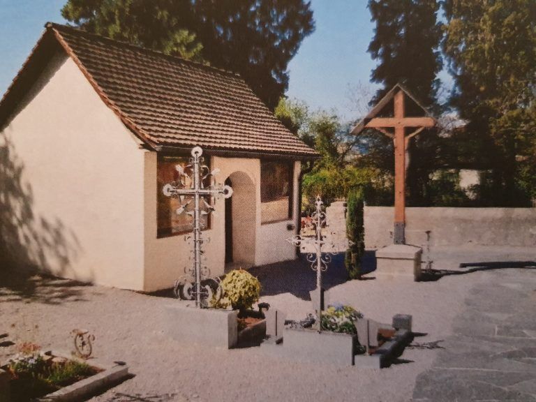 Eines der wenigen noch erhaltenen Beinhäuser in Vorarlberg ist das Beinhaus von St. Peter. <span class="copyright"> thomas schiretz</span>