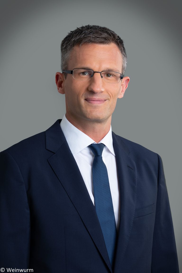 „Die recht hohen Beträge stellen die öffentlichen Finanzen natürlich vor Herausforderungen. Die Zahlen relativieren sich jedoch“, analysiert Johannes Berger. <span class="copyright">Foto: Eco Austria/Weinwurm</span>