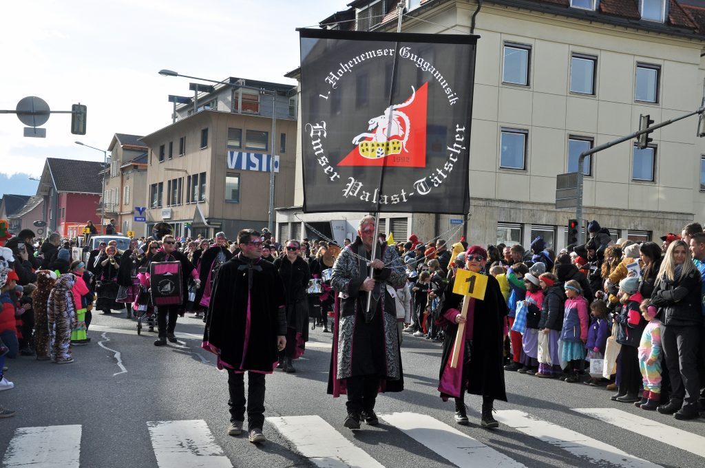 Die Grafenstadt in Narrenhand