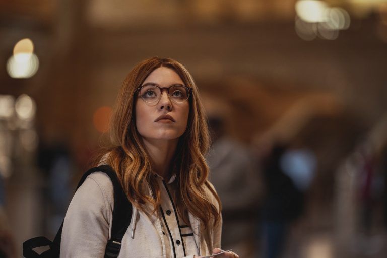 Tatsächlich stehlen der Titelheldin ihre Co-Darstellerinnen, die übrigens alle über 20 sind, die Show. Das gilt besonders für die aus der Serie "Euphoria" bekannte, vielseitige Sydney Sweeney, der eine große Hollywood-Karriere vorausgesagt wird. <span class="copyright">ap</span>