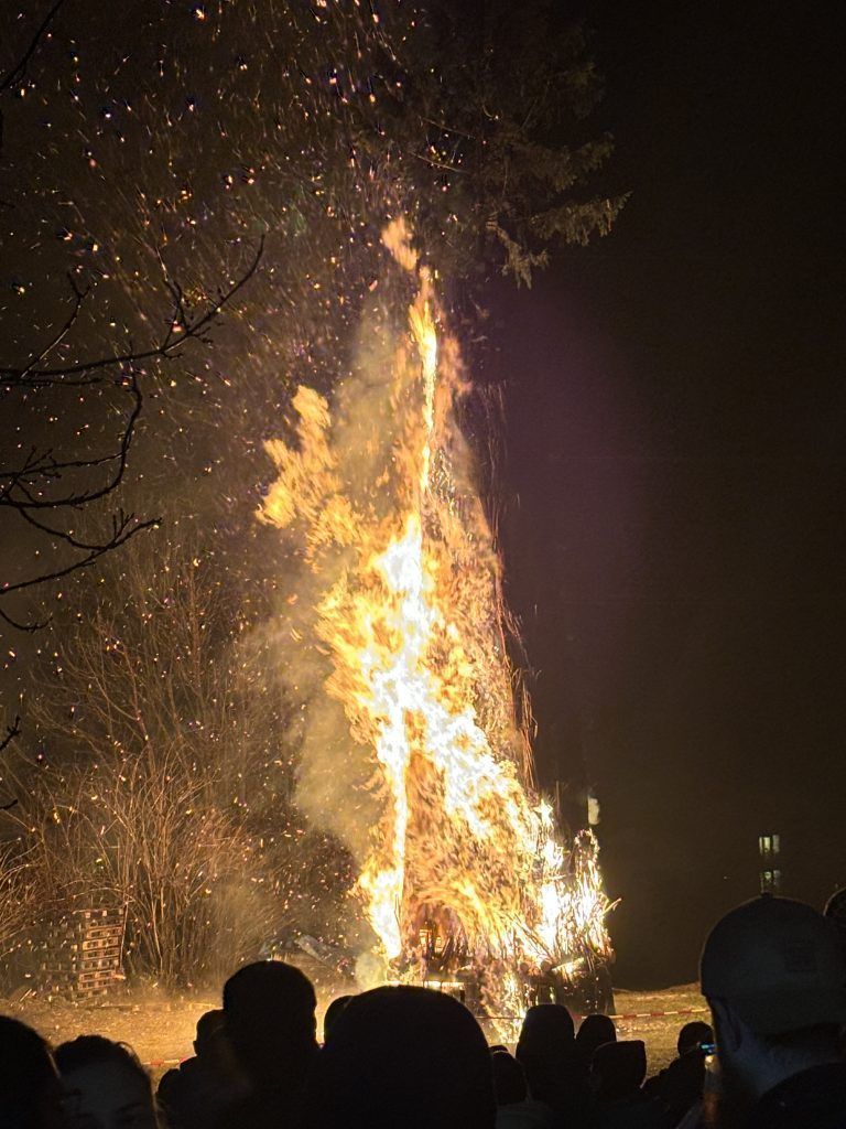 Der Buschlafunken brannte lichterloh.