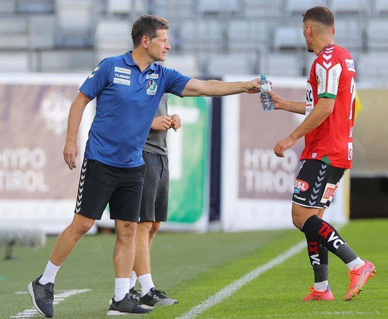 Andreas Heraf bei seinem Bundesligamatch als Trainer mit der SV Ried am 25. September 2021. <span class="copyright">gepa</span>