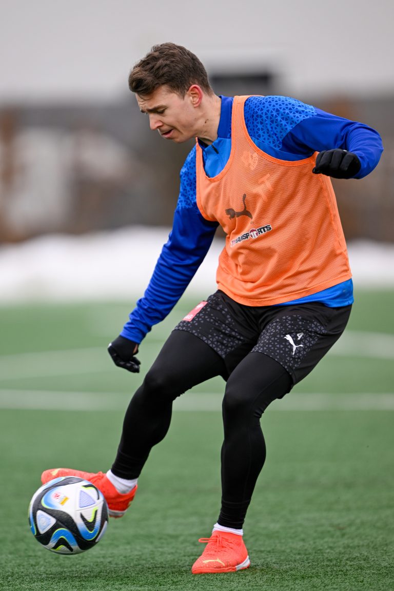 Valentino Müller ist zurück im Mannschaftstraining. <span class="copyright">Gepa</span>