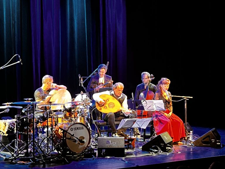 Das Konzert  führte die Zuhörer durch ein Kaleidoskop exotischer und vertrauter Klanglandschaften.  <span class="copyright"> andreas marte</span>