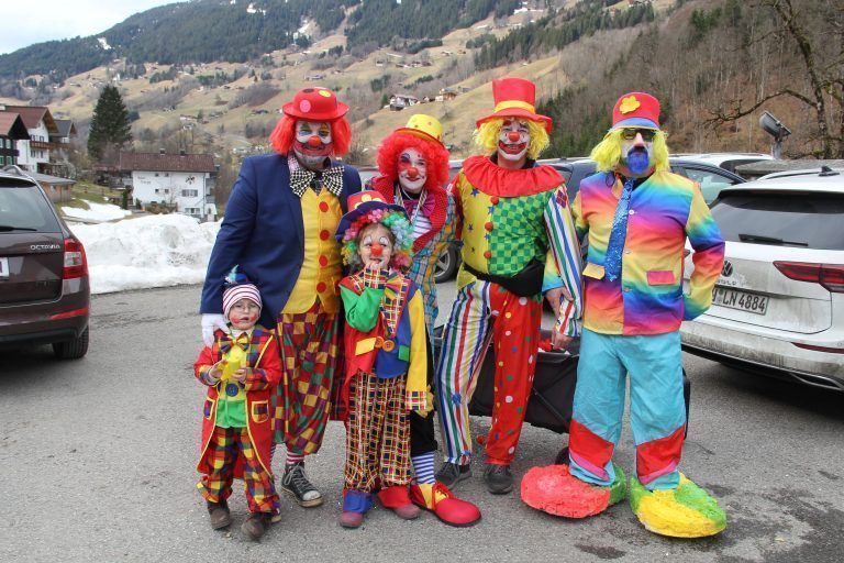 Ein Blickfang: die "Taler Clowns". <span class="copyright">Bilder: STL</span>