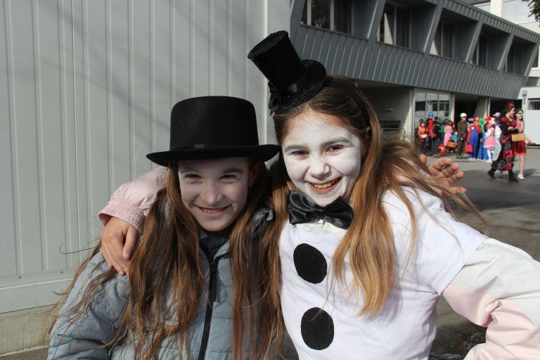 Auch Ella und Luzia hatten viel Spaß beim Kinderfasching.