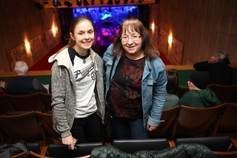 Lena und Angela Bargehr.