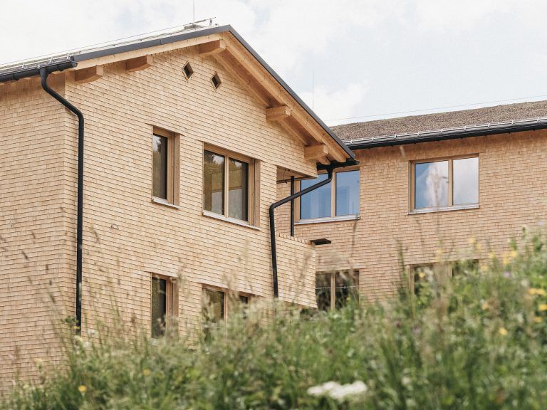Die Lodges für Mitarbeiter sind auf dem hohen Niveau der Hotelzimmer - das ist Magdalena und David Kessler wichtig.<span class="copyright"> FA</span>