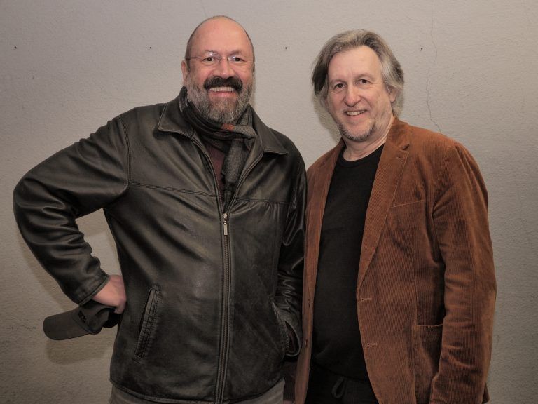 Landtagsabgeordneter Bernie Weber und Armin Weber (theatermobil).