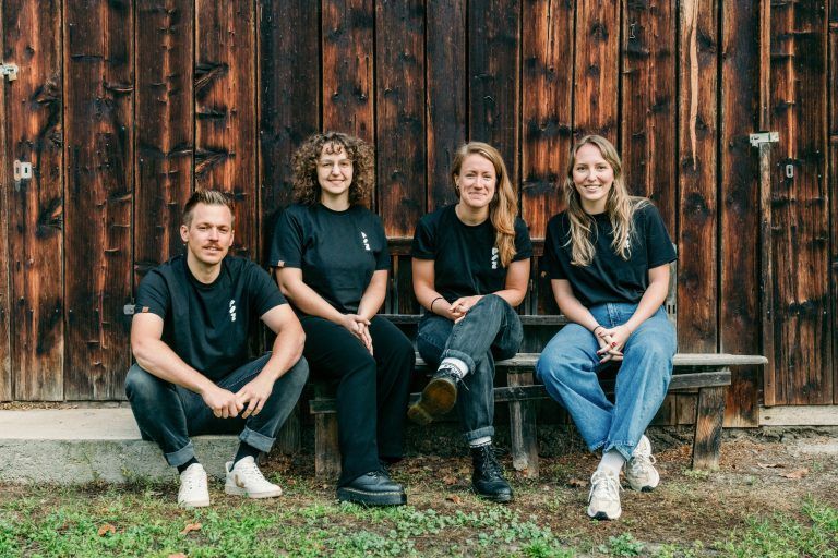 Das PIZ-Team (v. l.): Chris Eichhorn, Jessica Ganahl, Svea Jahn und Heidrun Stoiser. <span class="copyright">Montafon-Tourismus</span>