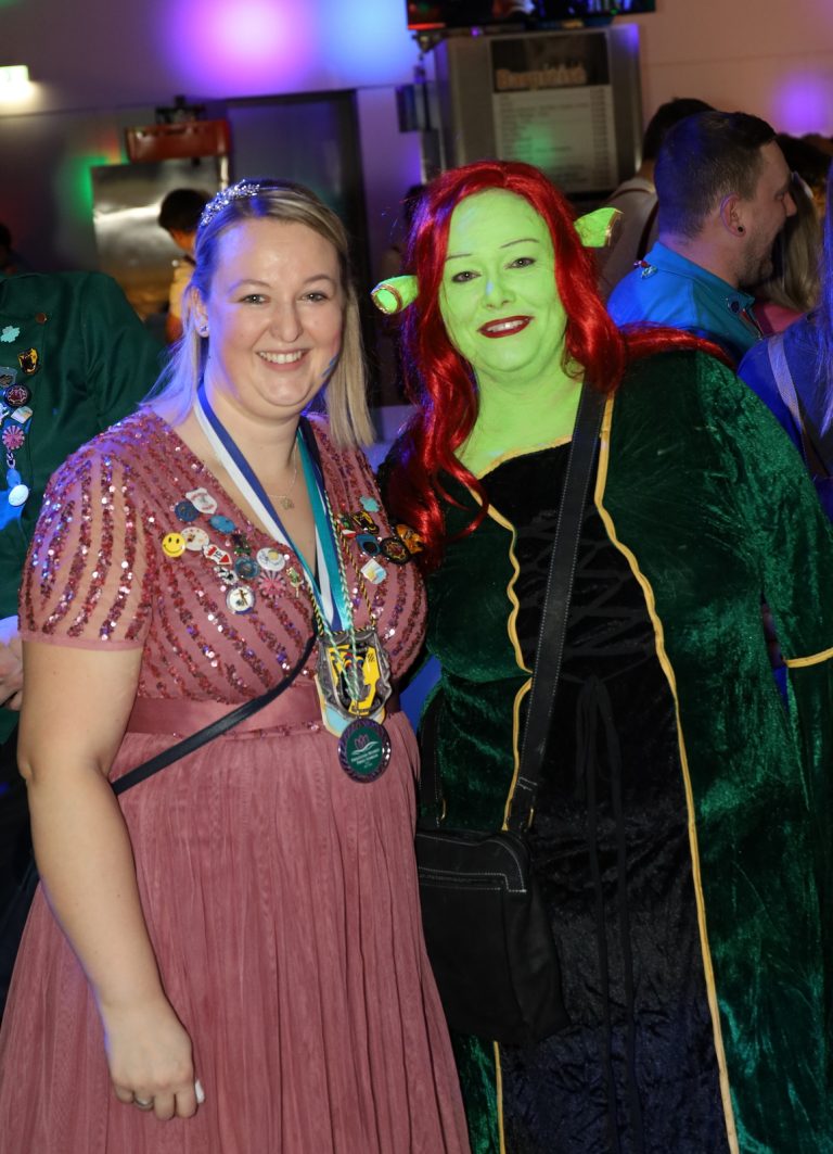 Prinzessin Simone mit Sabrina als Prinzessin Fiona.