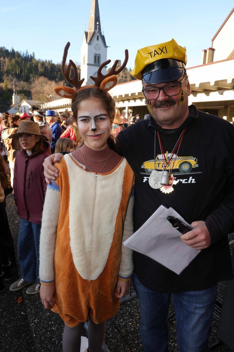 Glücksfee Emma Künz mit OV und Moderator Fredy Himmer.