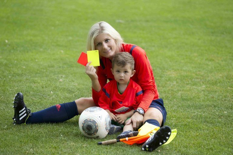 Das Schiedsrichterwesen lässt Cindy Müller auch nach dem Ende ihrer internationalen Karriere nicht los. Für ihre Verdienste um den Vorarlberger Fußball zeichneten die VN die 46-Jährige mit dem Special Award aus.