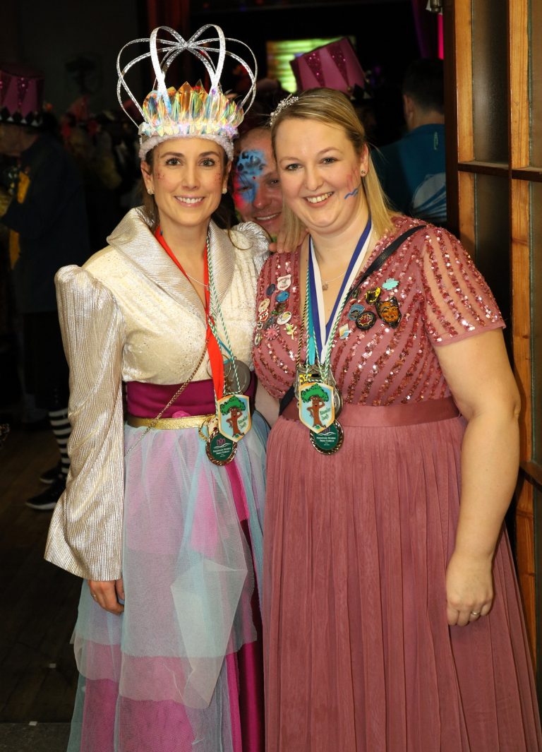 Prinzessin Isabelle aus Bregenz (l.) und Prinzessin Desiree aus Hörbranz.